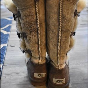 Size 7 Ugg Boots - Rare color